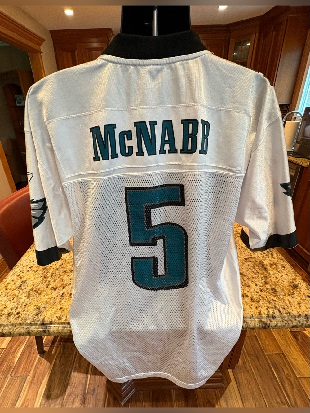 Reebok Philadelphia Eagles Donavan McNabb Jersey On Field Home Size XL NWOT